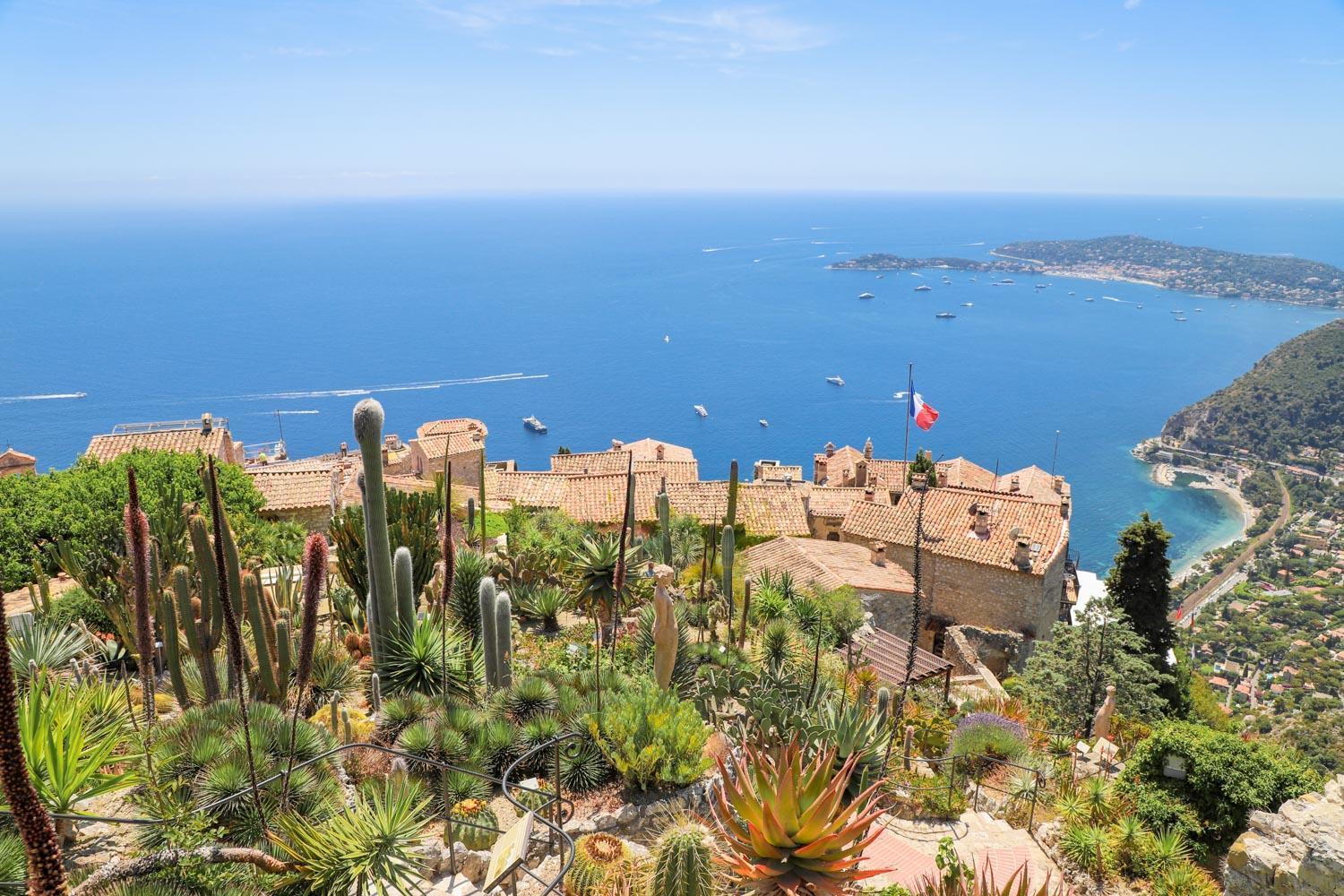 Eze - Appartement Dans Bas De Villa Avec Piscine Pres De Monaco エクステリア 写真