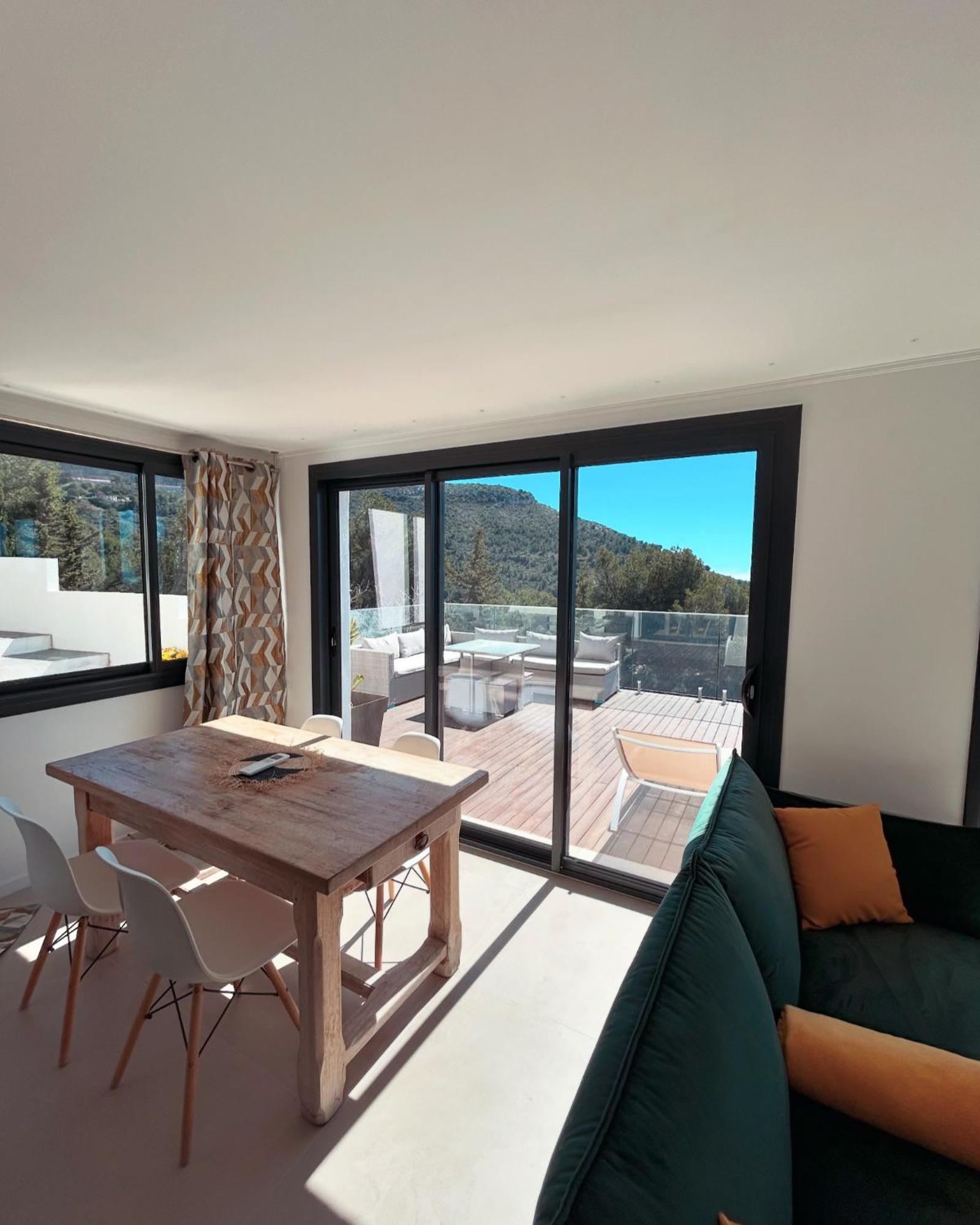 Eze - Appartement Dans Bas De Villa Avec Piscine Pres De Monaco エクステリア 写真