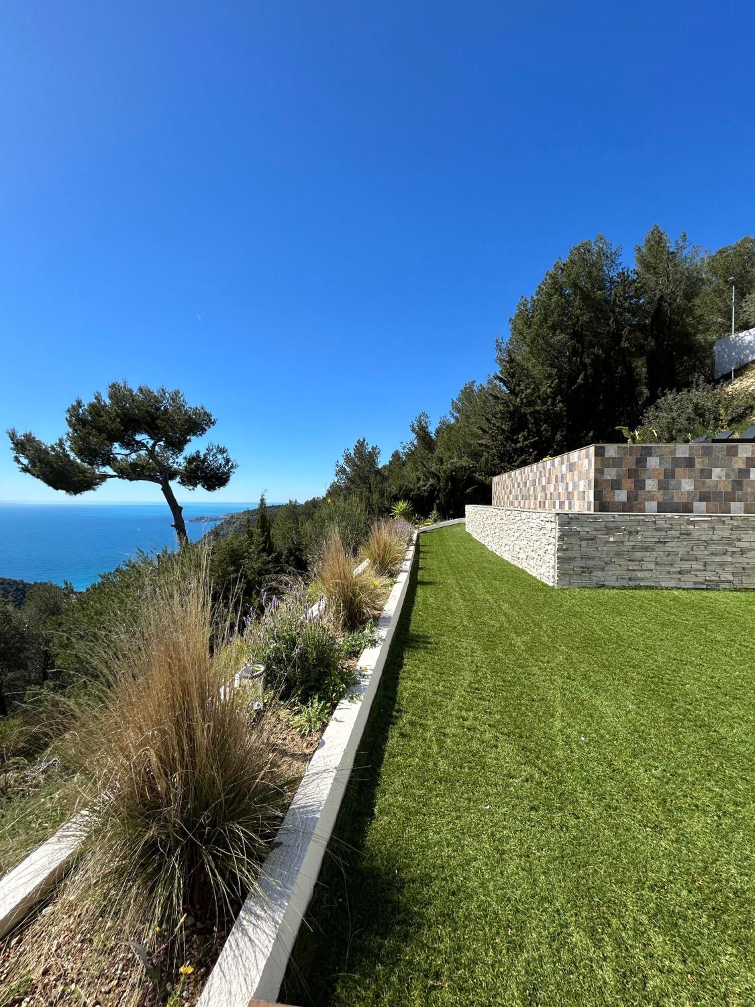 Eze - Appartement Dans Bas De Villa Avec Piscine Pres De Monaco エクステリア 写真